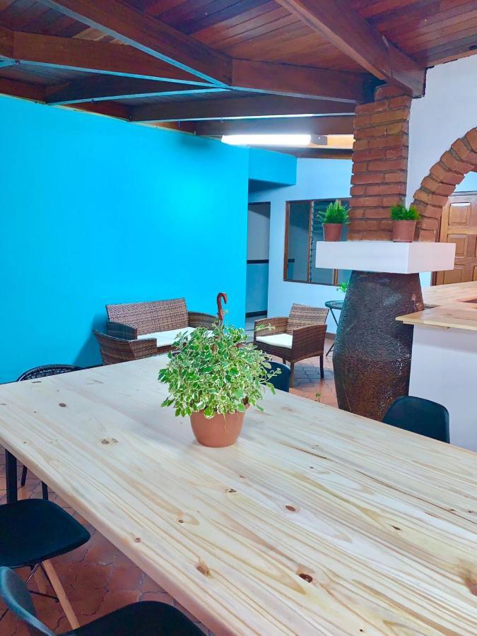 Global House Cr Hostel Backpackers Alajuela Habitacion Compartida 2 Camas Por Habitacion Luaran gambar